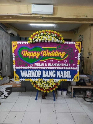 Papan Bunga di Limo